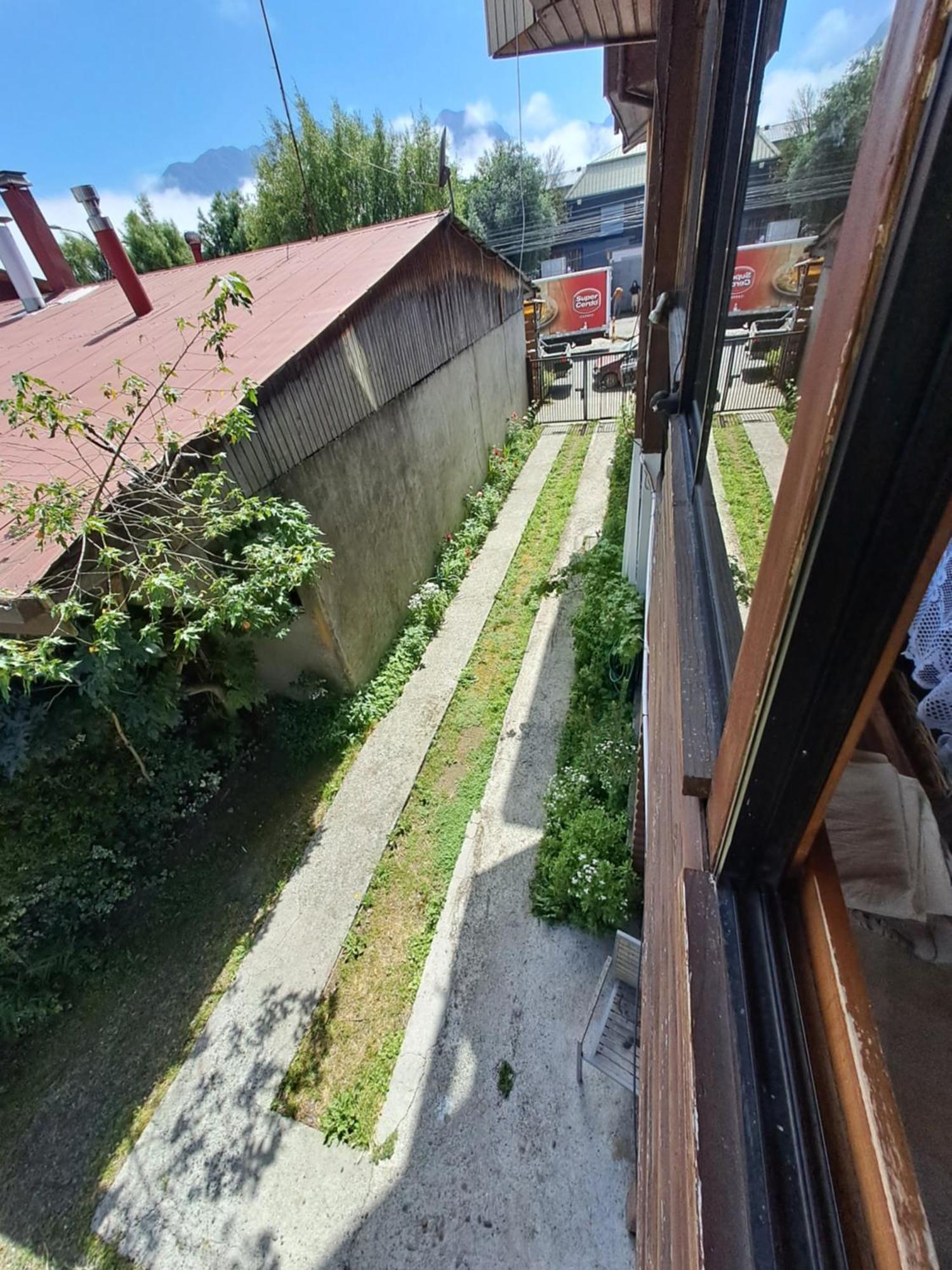 Hotel Los Maitenes Пукон Екстер'єр фото