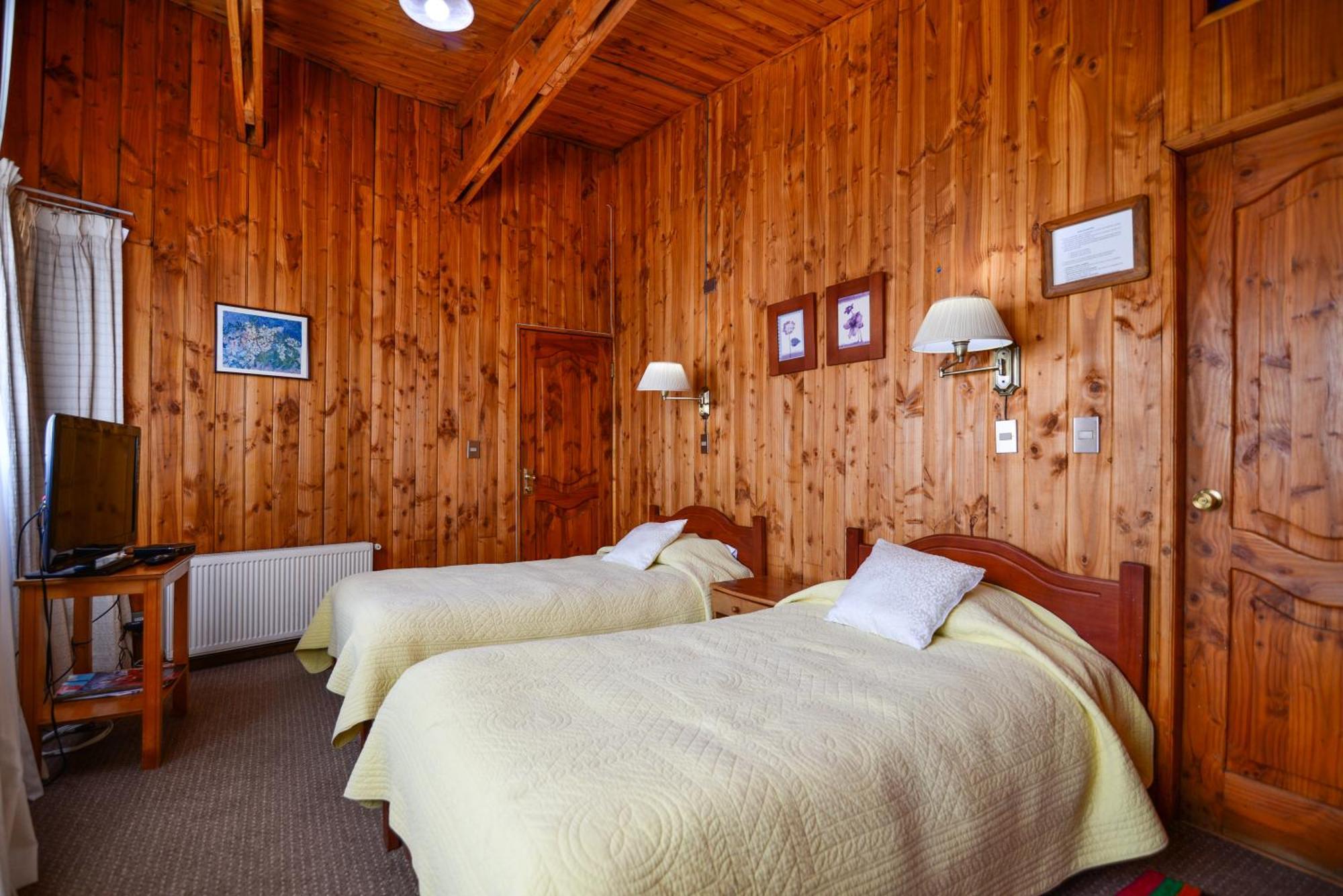Hotel Los Maitenes Пукон Екстер'єр фото