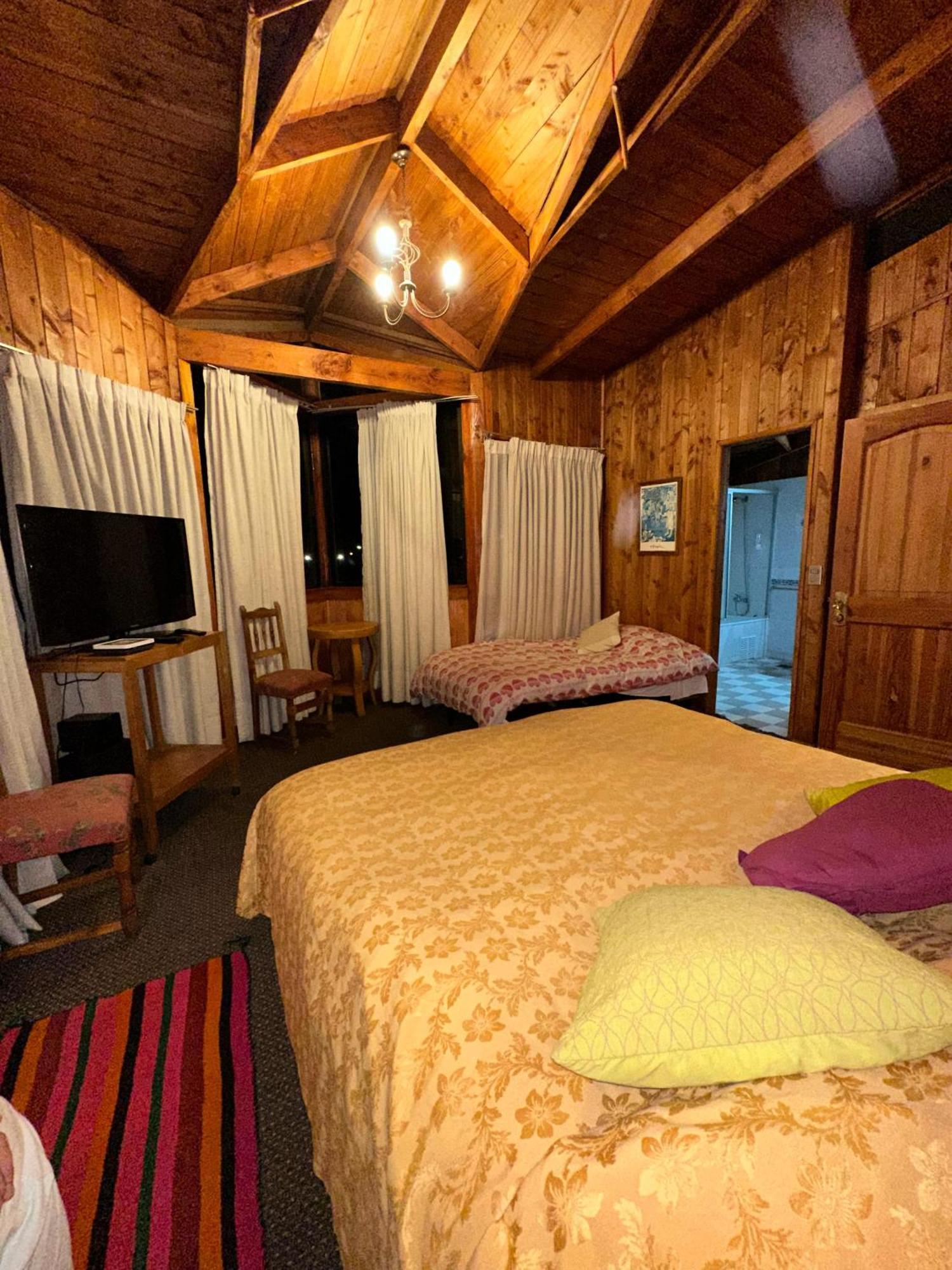 Hotel Los Maitenes Пукон Екстер'єр фото