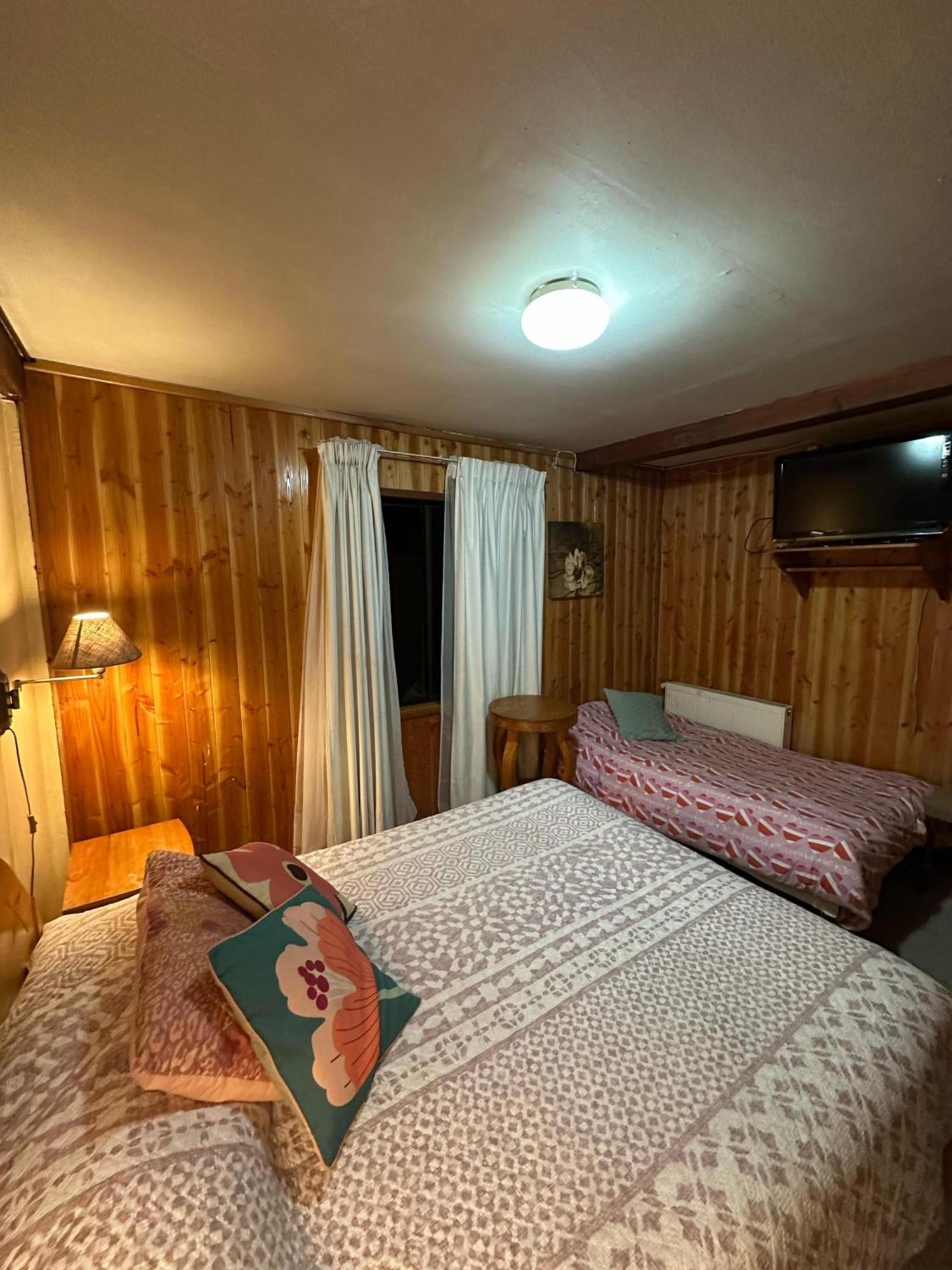 Hotel Los Maitenes Пукон Екстер'єр фото